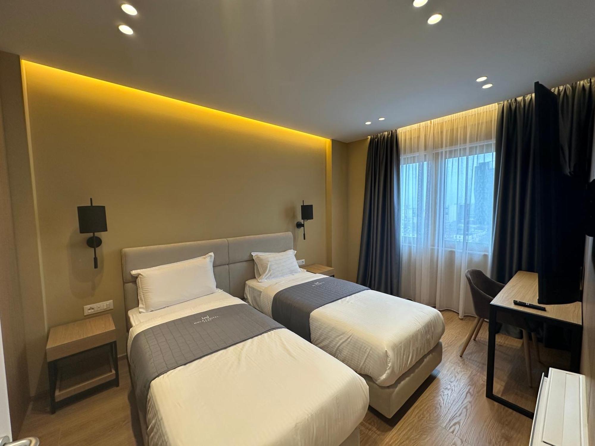 Mulaj Hotel Tirana Exterior foto